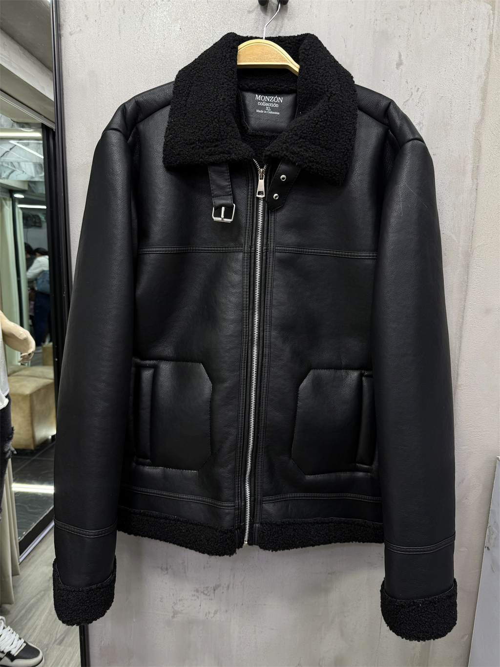 Chaqueta Monzon/Negra