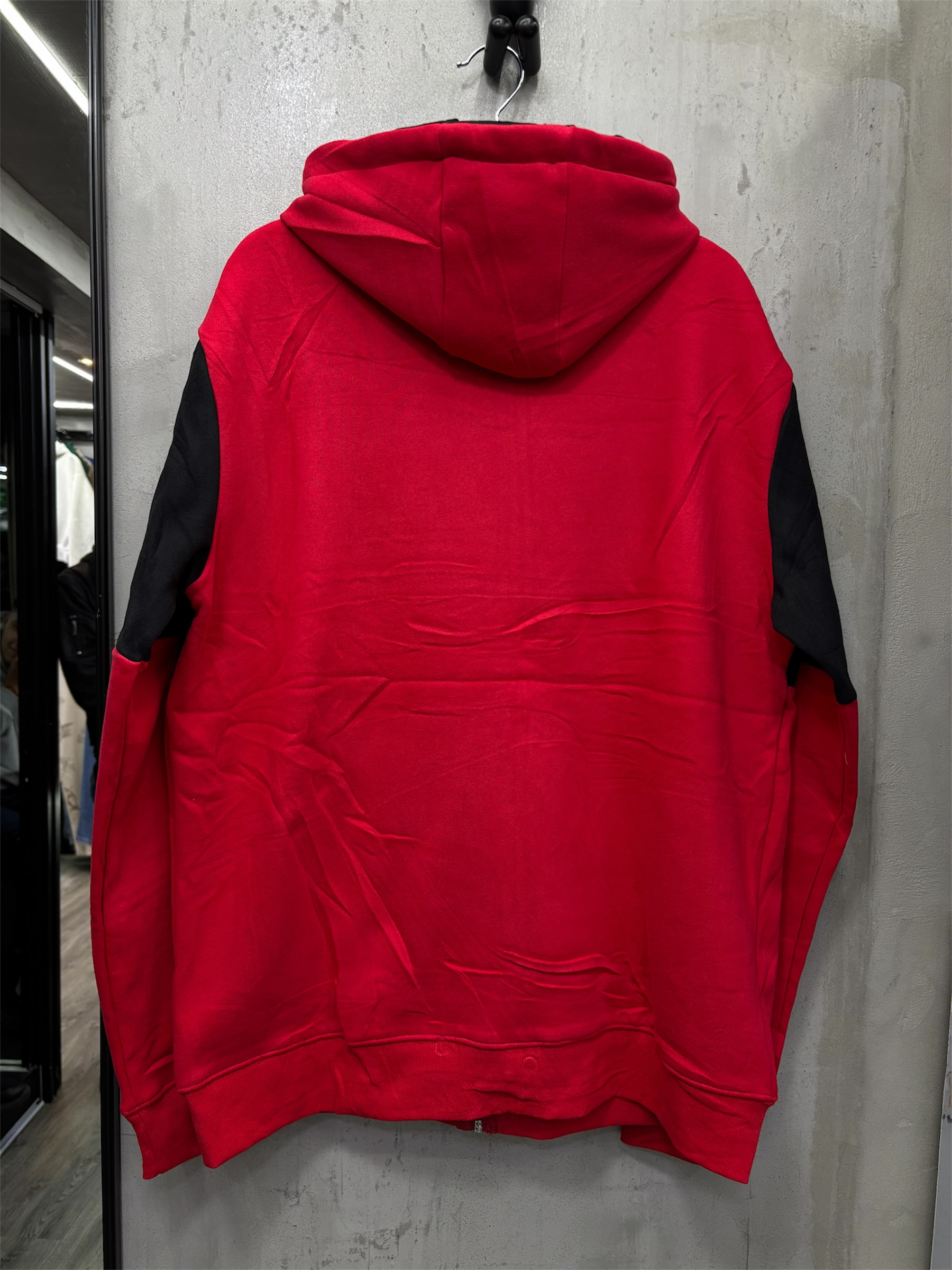 chaqueta ferrari/capota