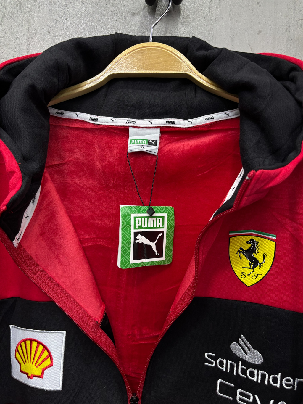 chaqueta ferrari/capota