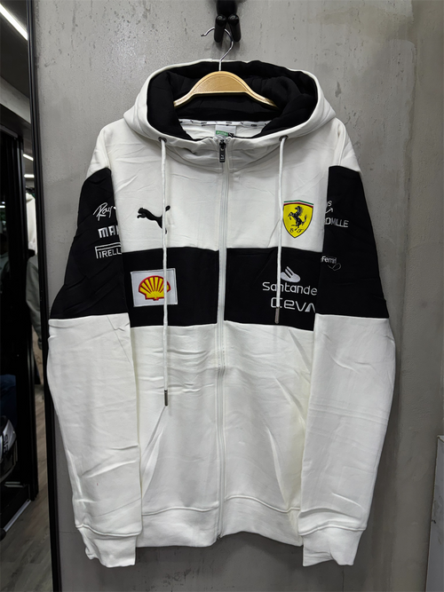 chaqueta ferrari/capota