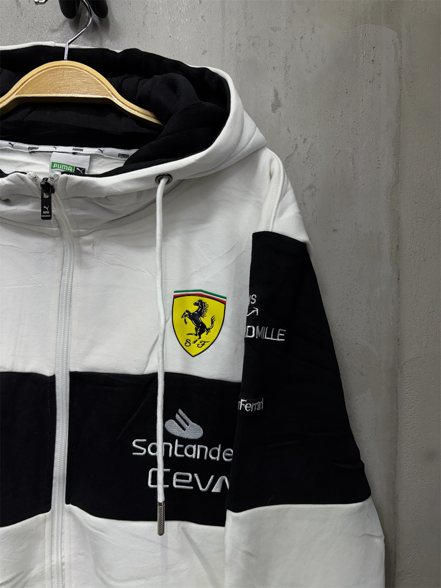 chaqueta ferrari/capota