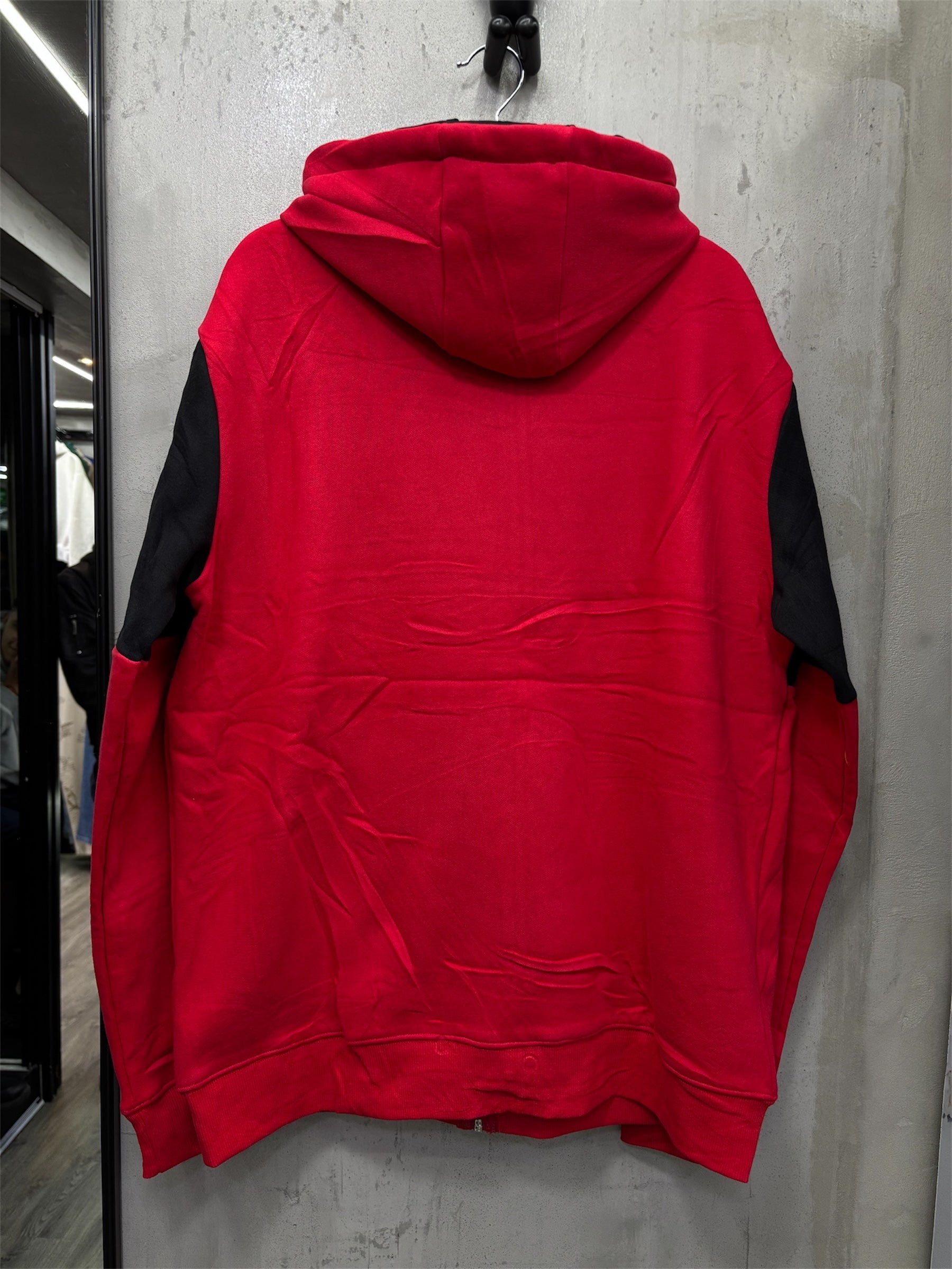 chaqueta ferrari/capota
