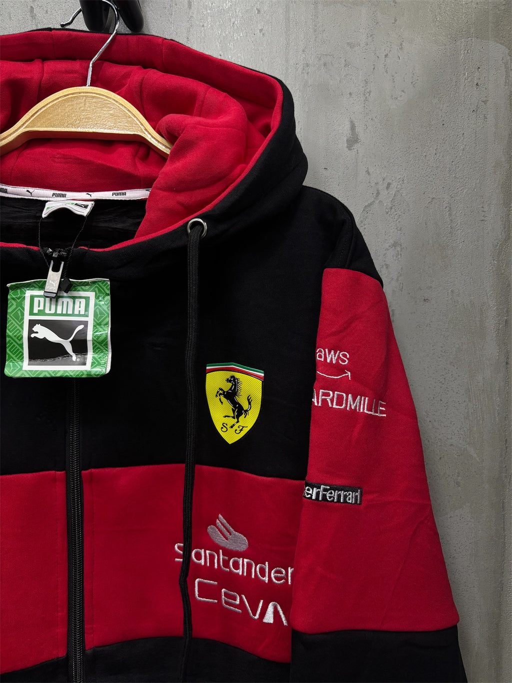 chaqueta ferrari/capota