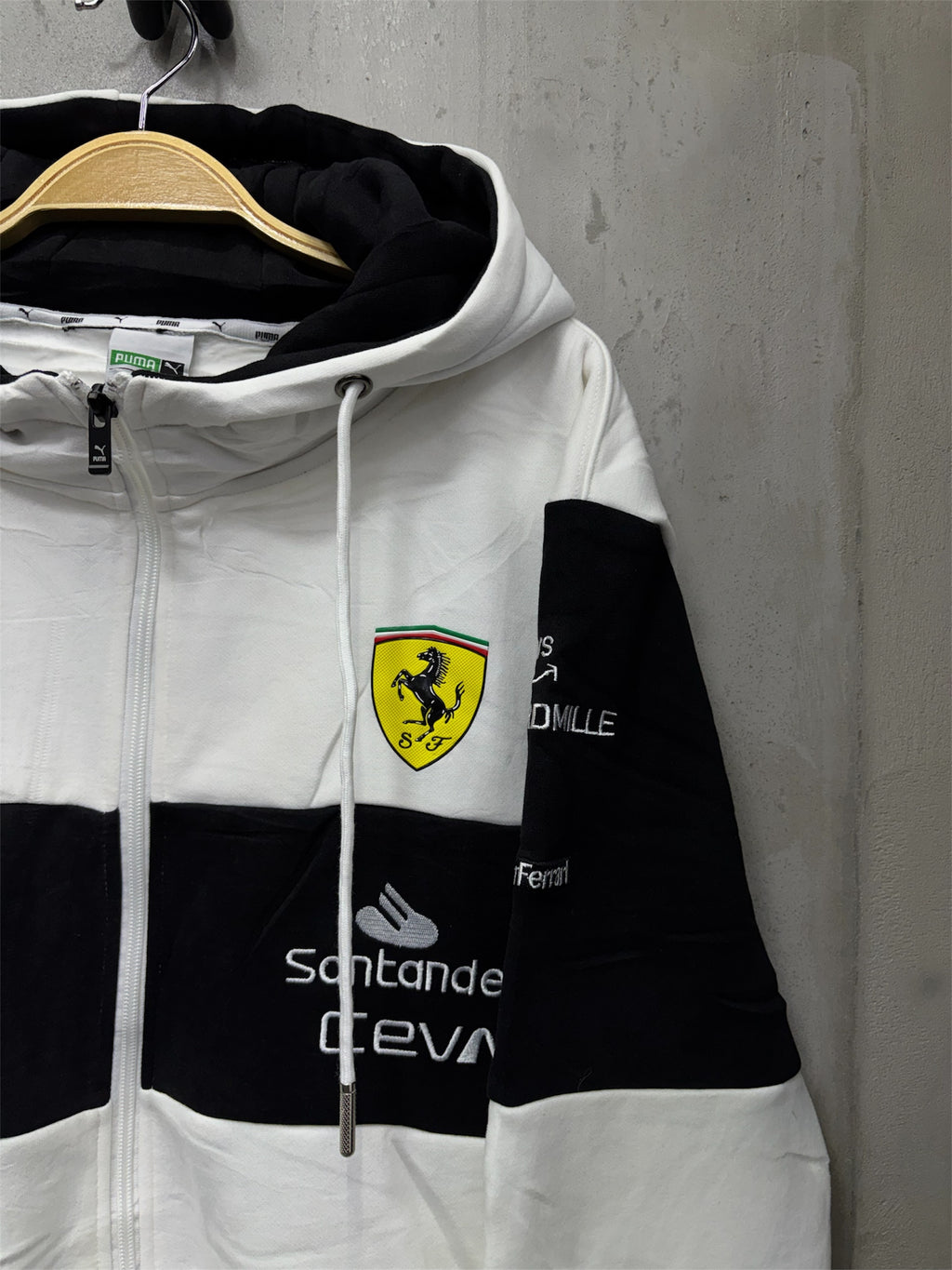 chaqueta ferrari/capota