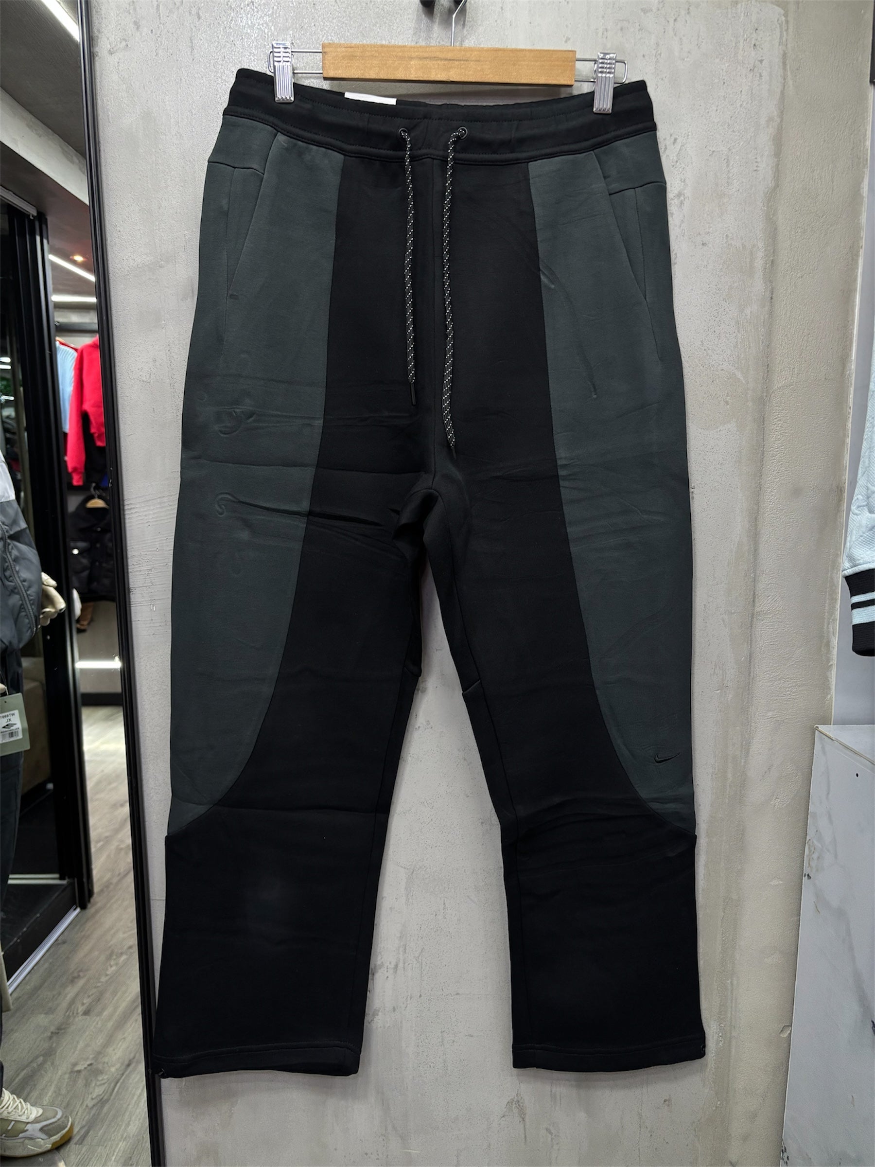 Nike Tech 2.0