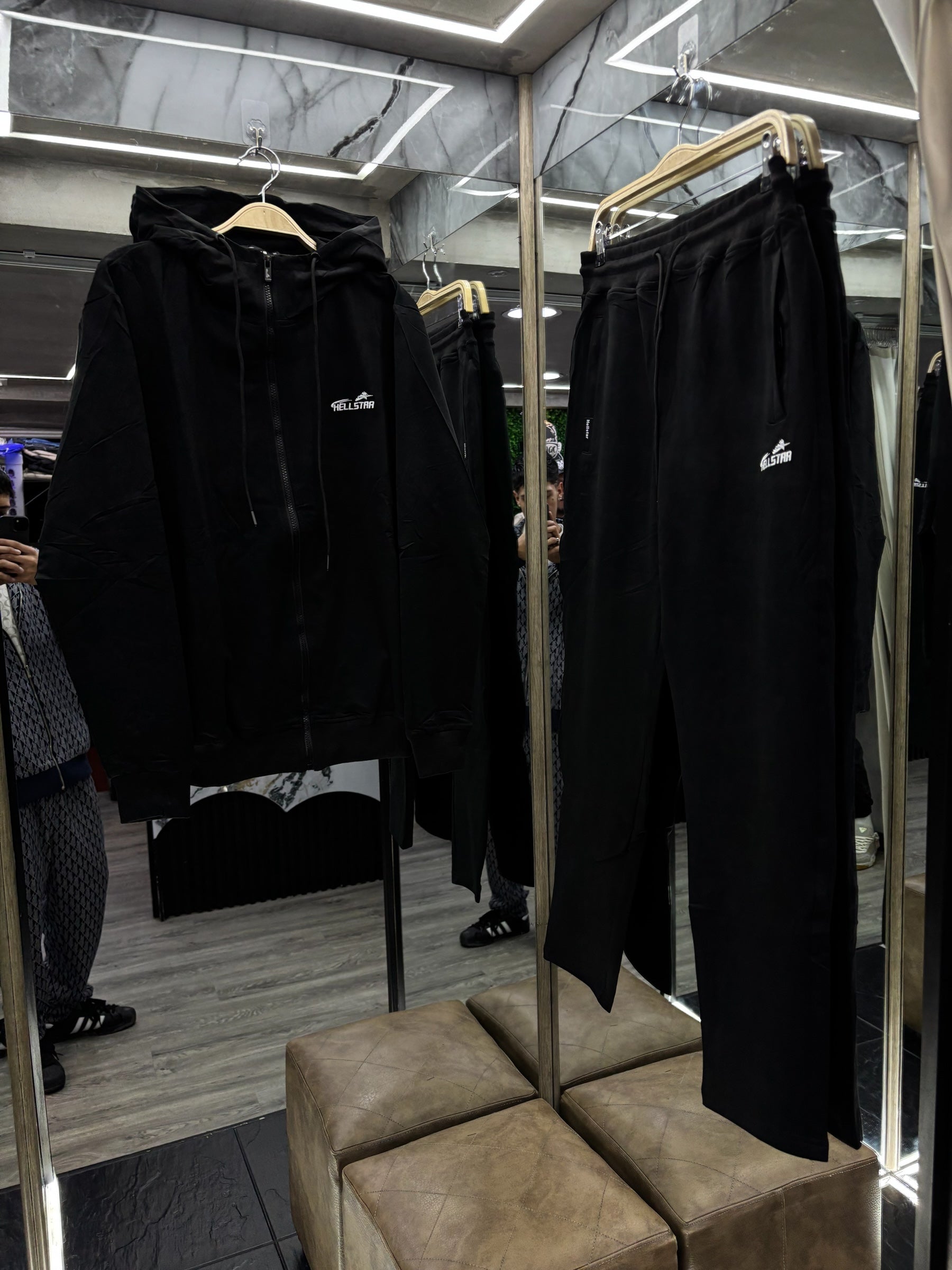 Sudadera Hellstar