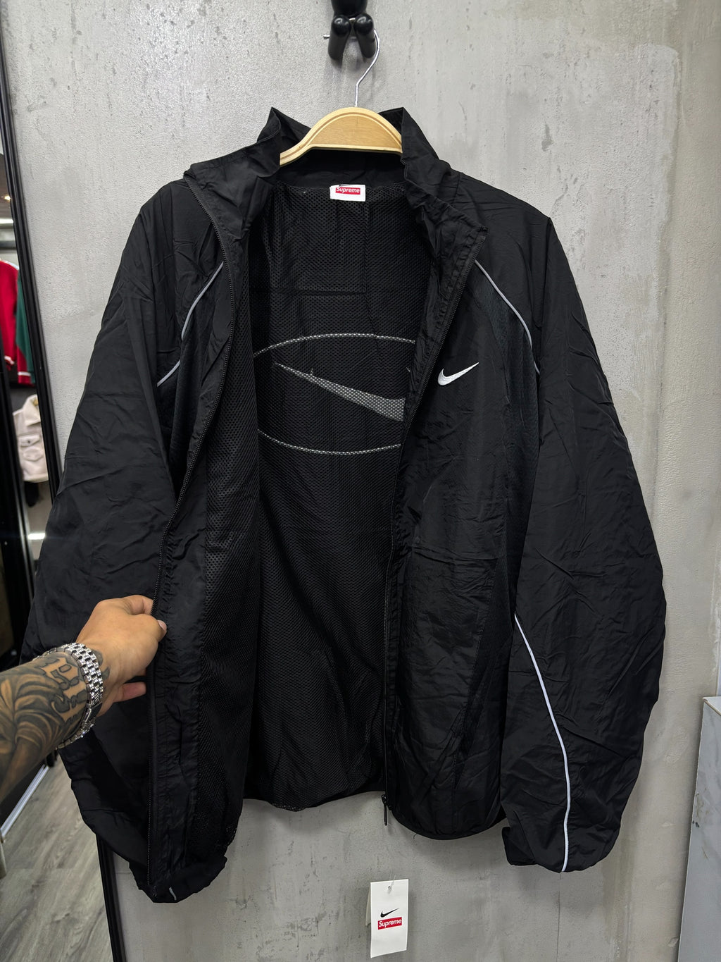 Sudadera Nike/Supreme