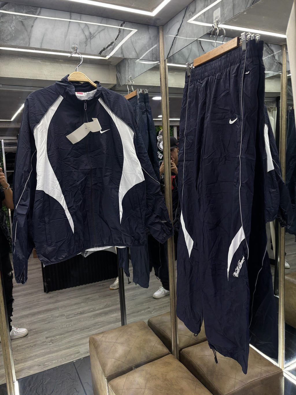 Sudadera Nike/Supreme