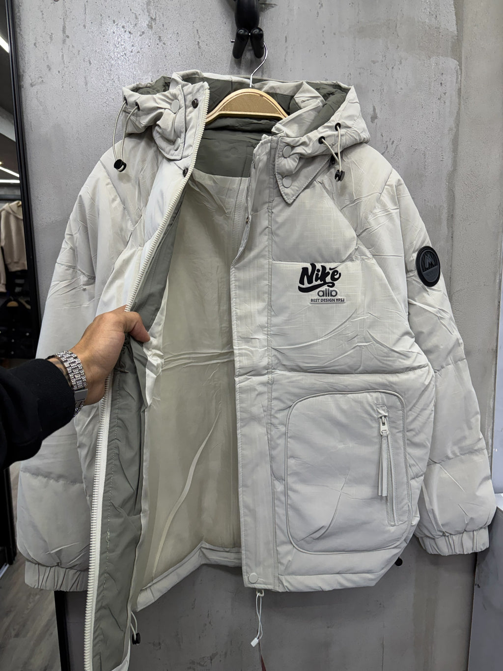Chaqueta Abullonasa Nike/03