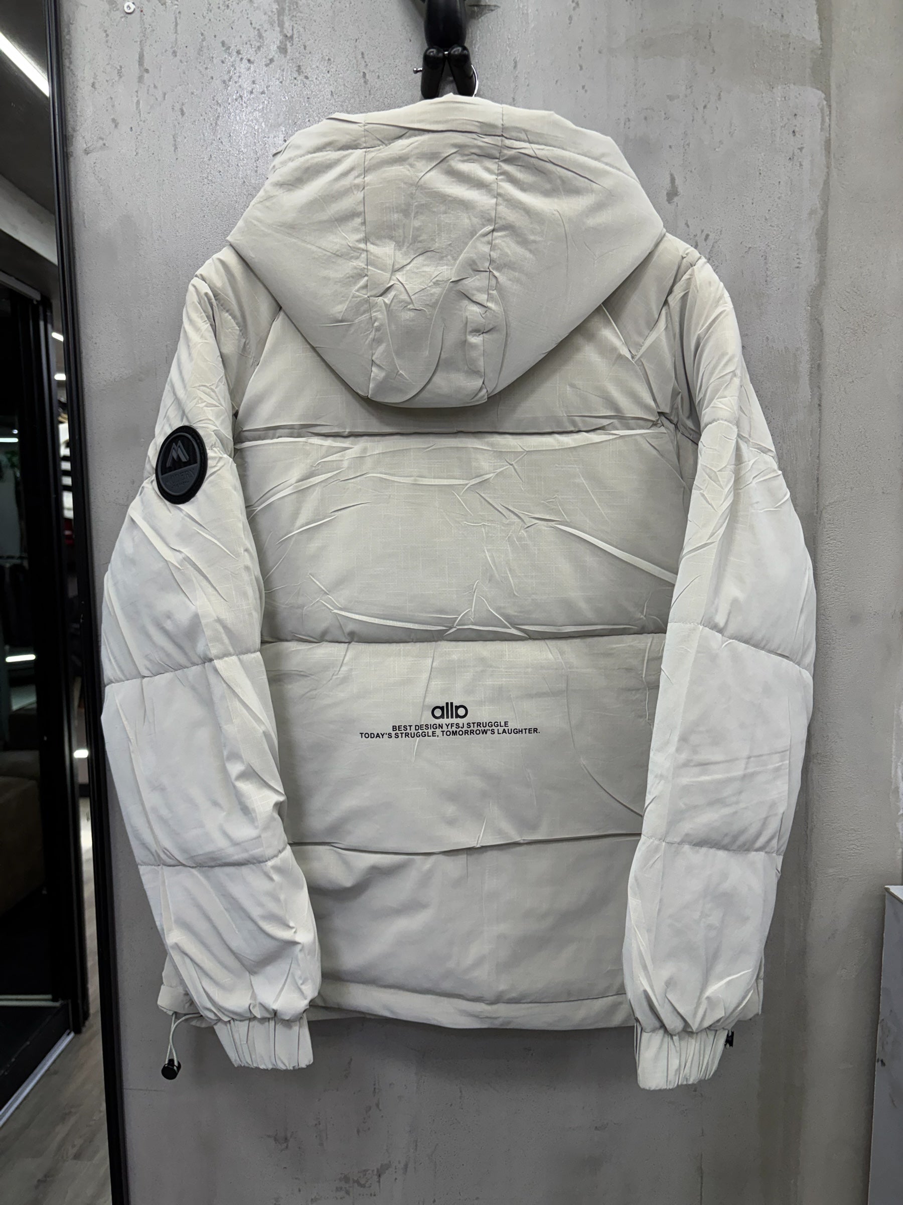 Chaqueta Abullonasa Nike/03