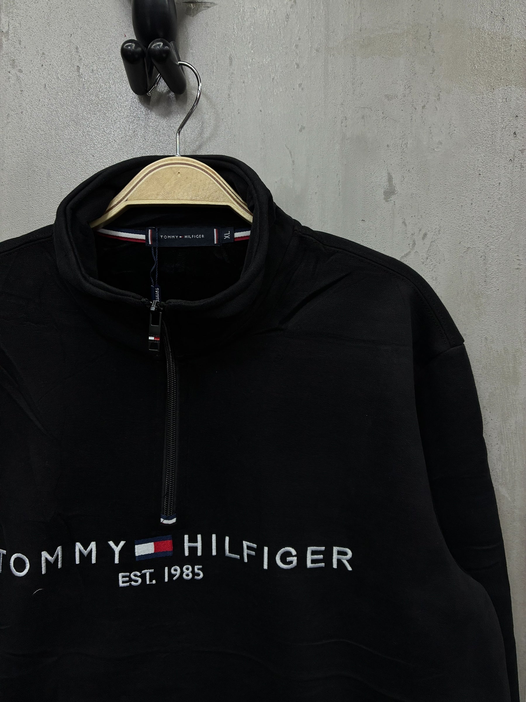 Buso Tommy Hilfiger