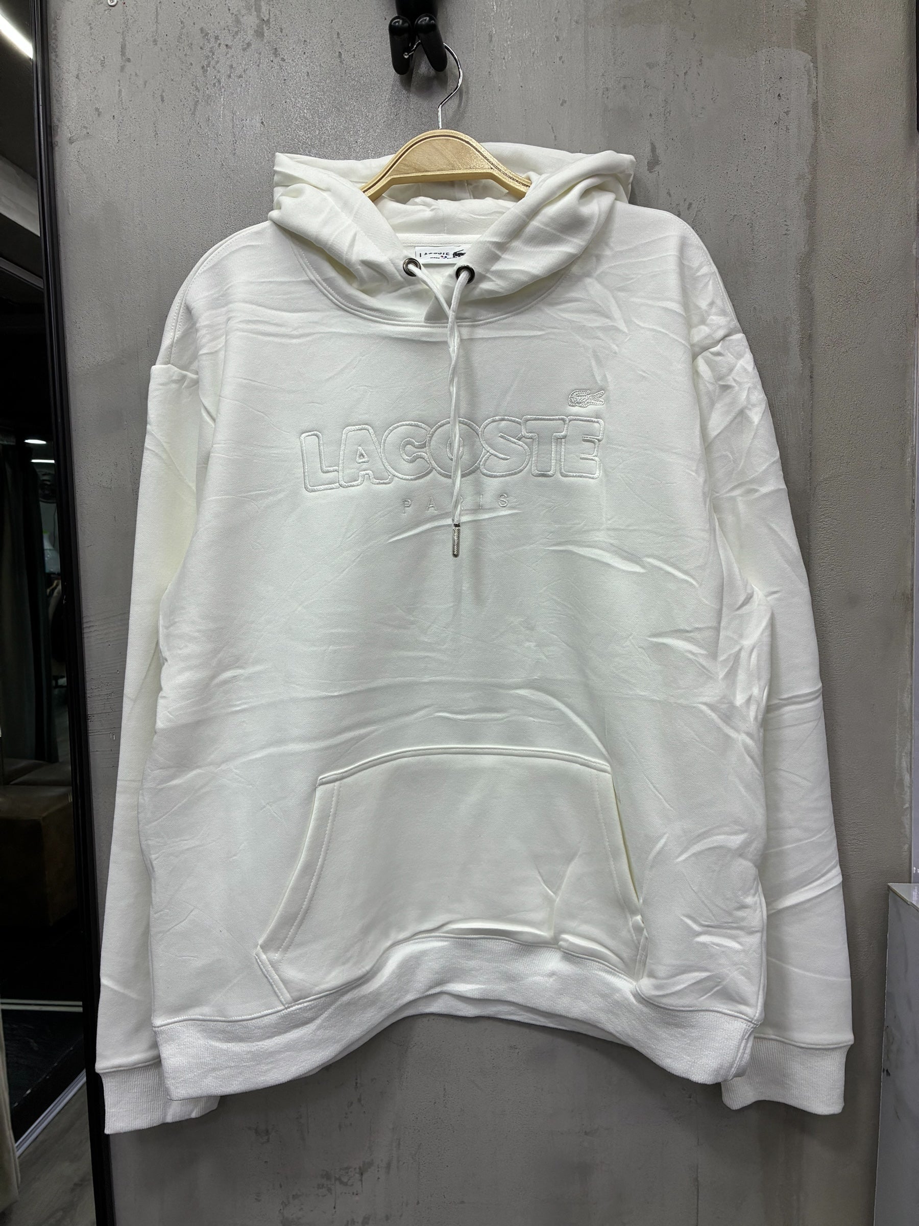 Buso Lacoste