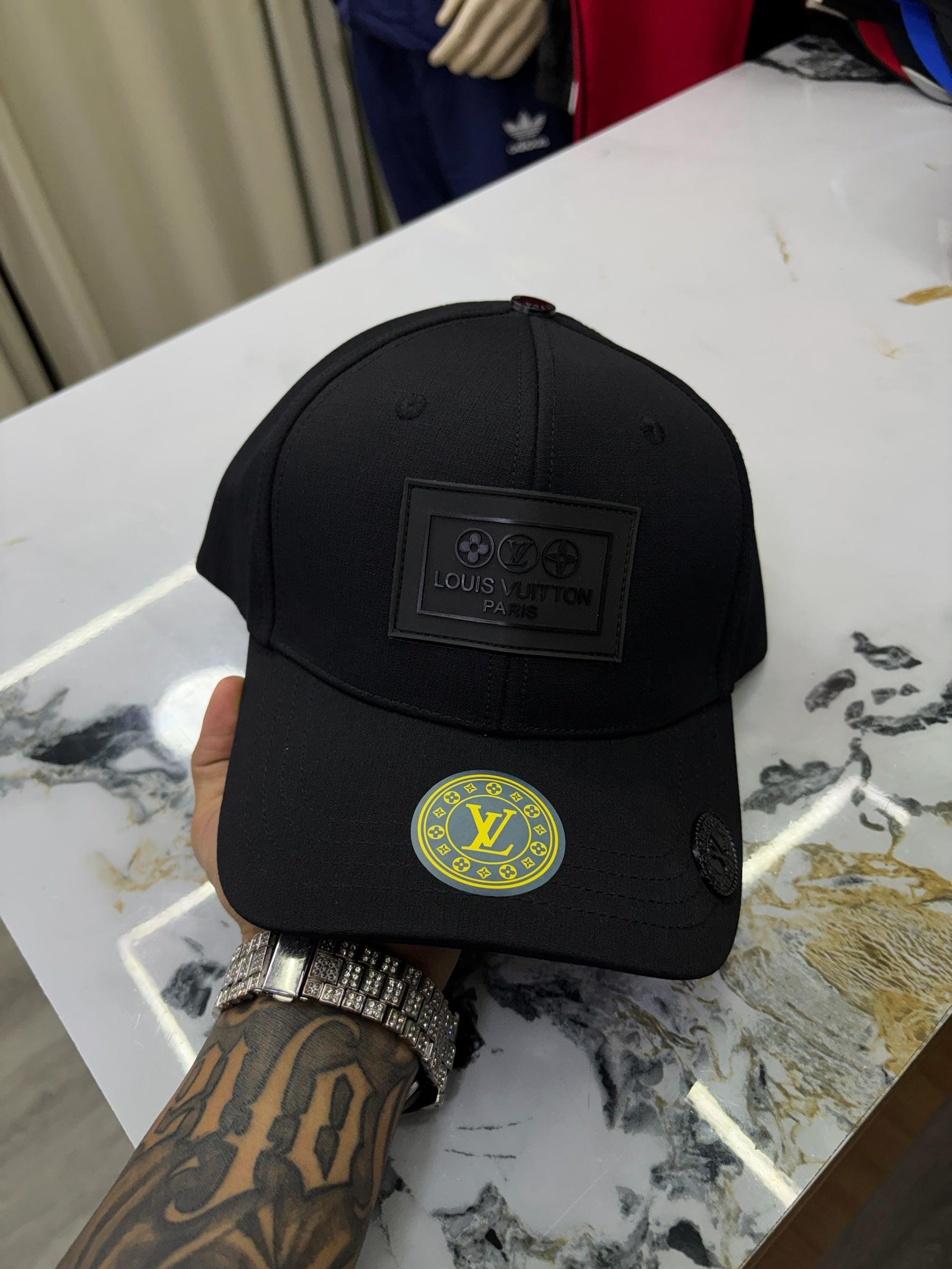 Gorra Louis Viutton